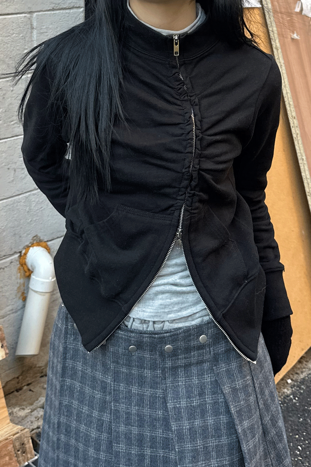 우화 WAVE EYELET JACKET