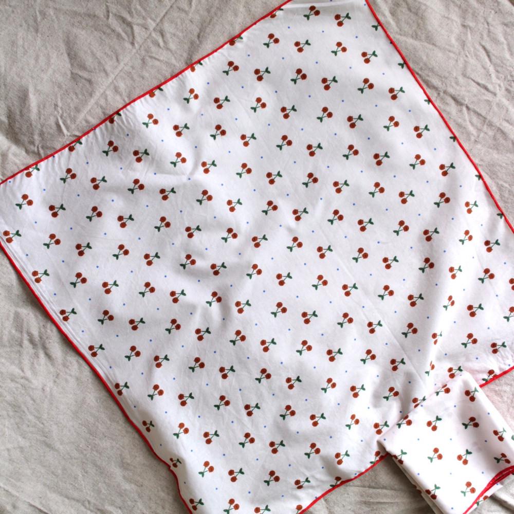 cherry cat 손수건