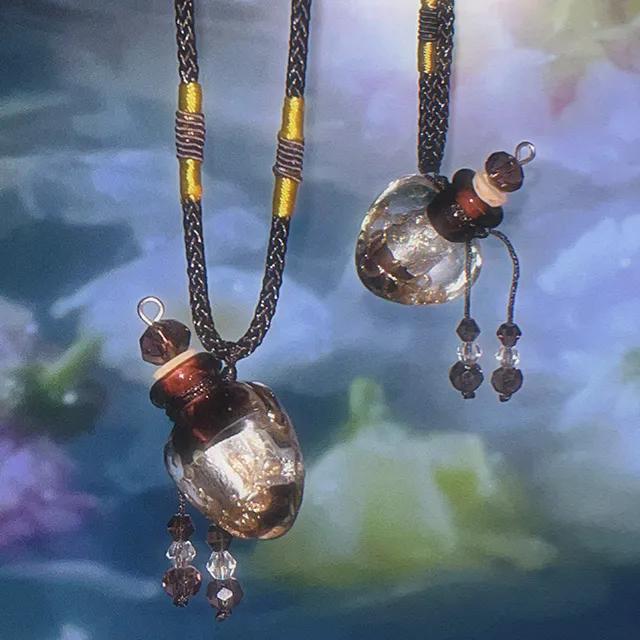 [당일/모리걸]Flower Potion 플라워포션 롱 레이어드 꽃 빈티지 레진 매듭끈 목걸이