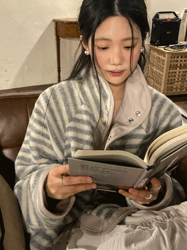 나이니 디토이 버튼 스트라이프 후리스 점퍼