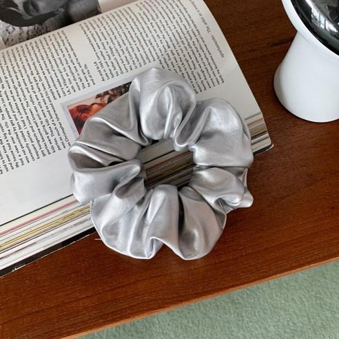 블루씨티 여성 실버 레더 스크런치 묶음 헤어 곱창 머리끈