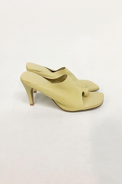 BOTTEGA BENETA (240-245)