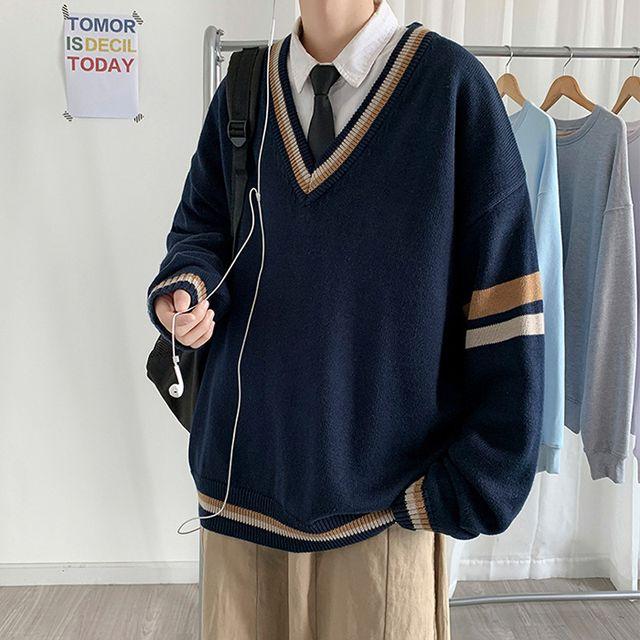 와드 브이넥니트