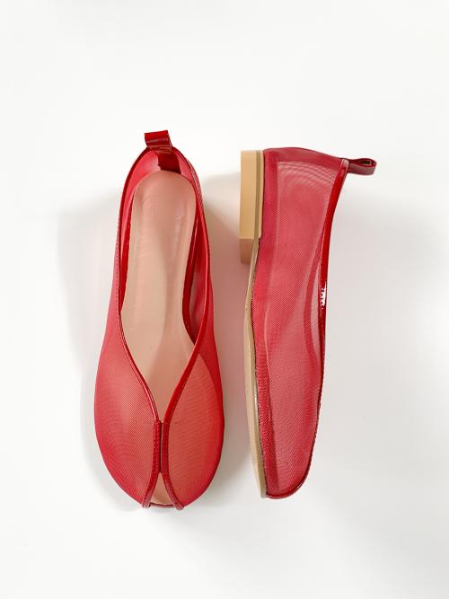 하프 문 메쉬 플랫 슈즈 (레드)