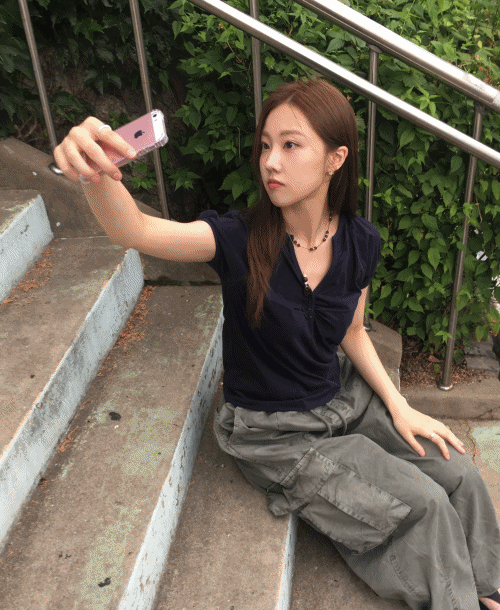 시리 버튼 트임 퍼프 티셔츠 (2color)