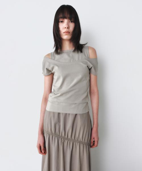 레이어드 오프숄더 탑 ASH KHAKI