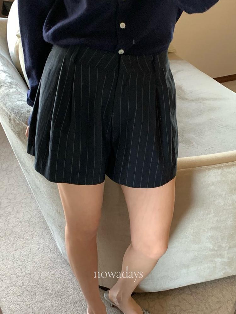 나우어데이즈 founders 파운더스 베른 쇼츠 A라인 투핀턱 스트라이프 반바지 (2col)