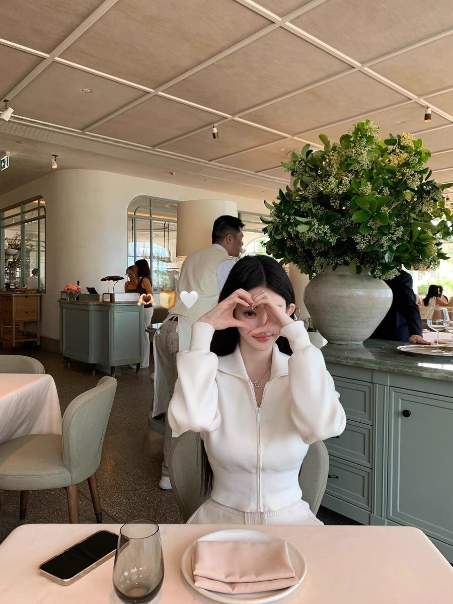 에이텐 슈트 라펠 웨이스트 가디건 팬츠 세트