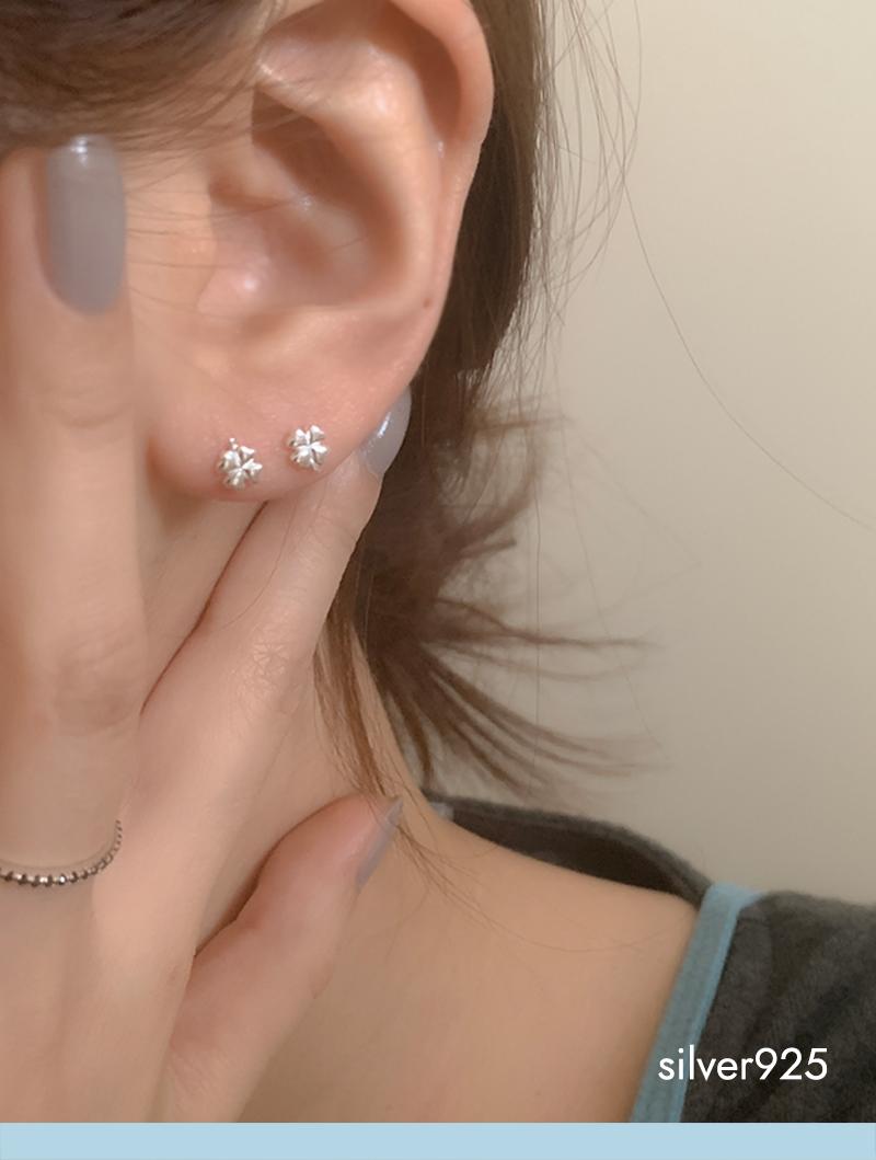 mini clover earring (silver925)
