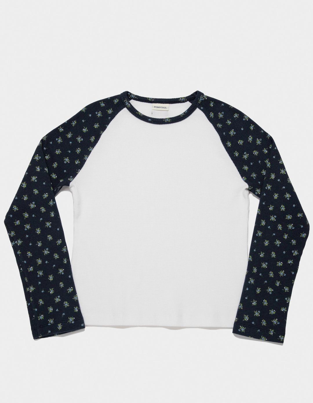 [3/27 예약 배송]  Joy Raglan Waffle T-shirts (Navy Flower)