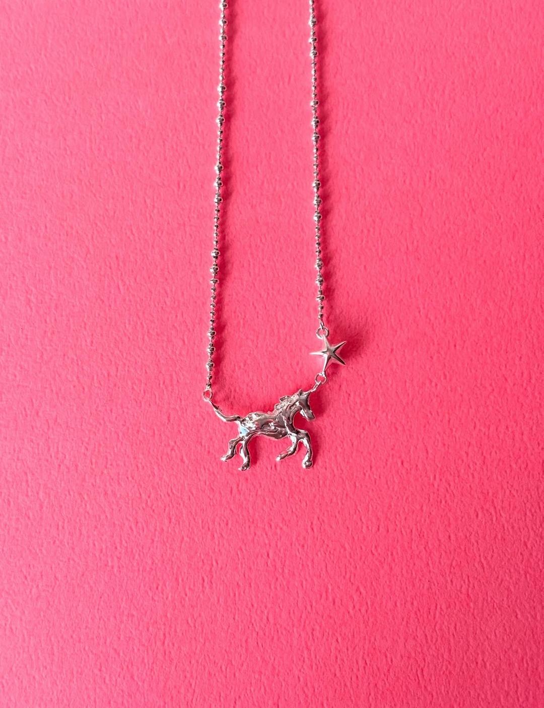 hanna necklace