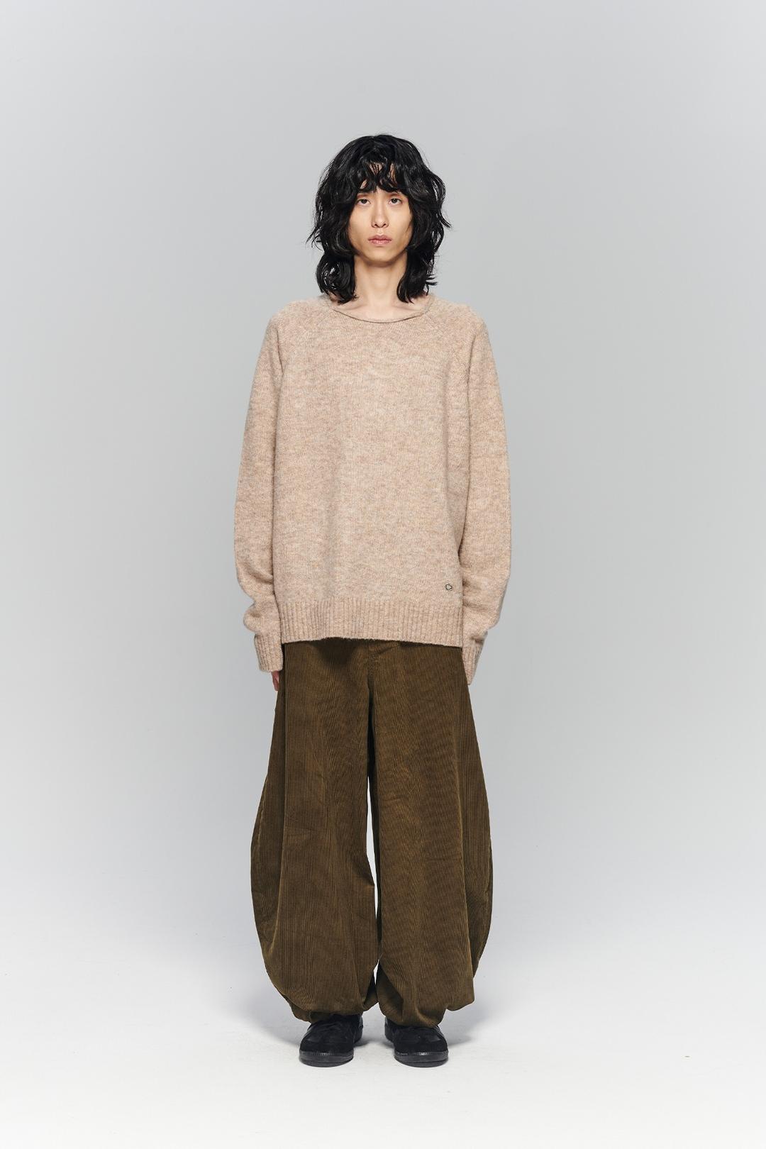 HAIRY WARM BOAT NECK KNIT BEIGE