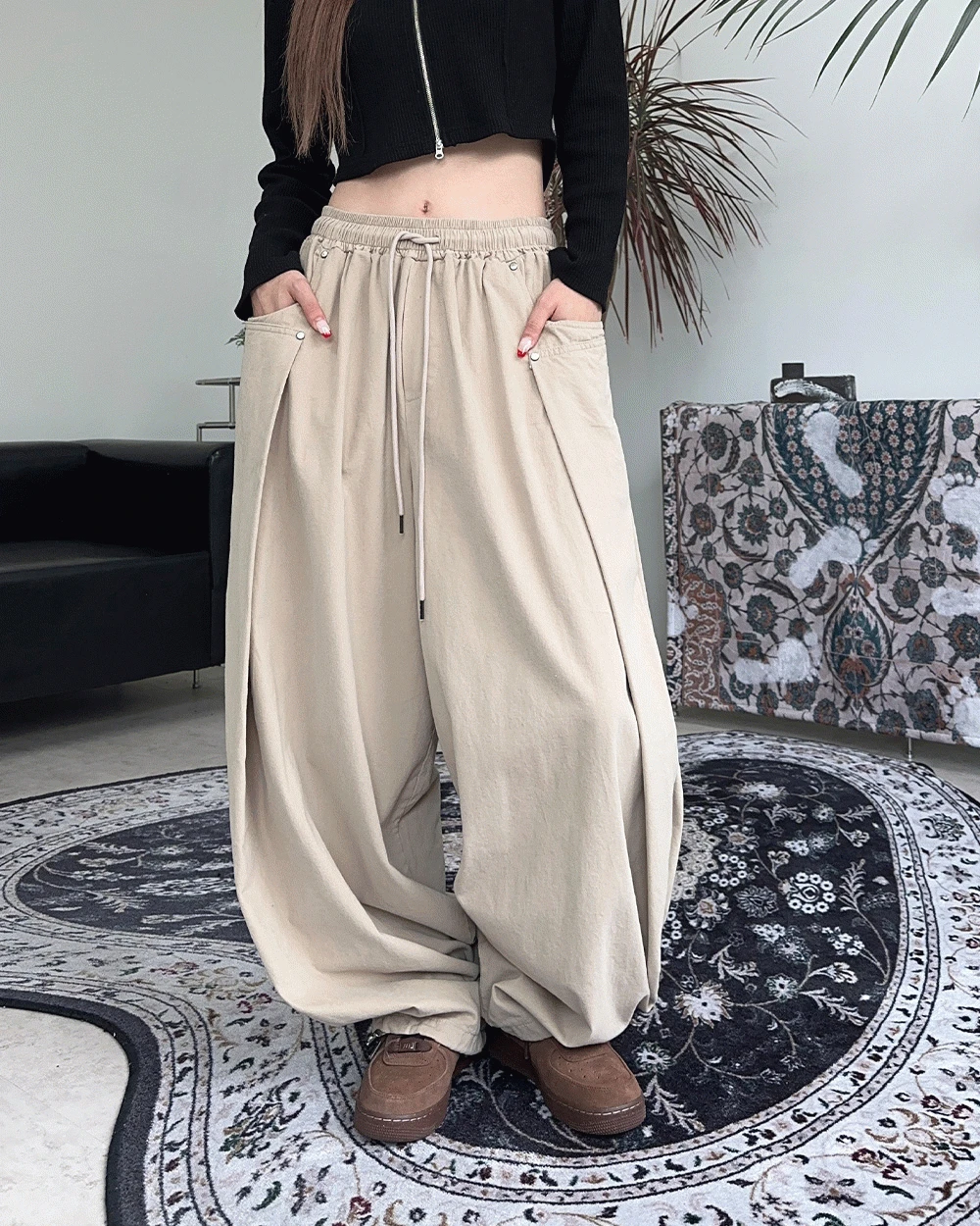 디엔 폴드 리벳 벌룬팬츠