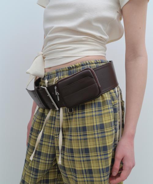 스퀘어 버클 파우치 벨트 [브라운]