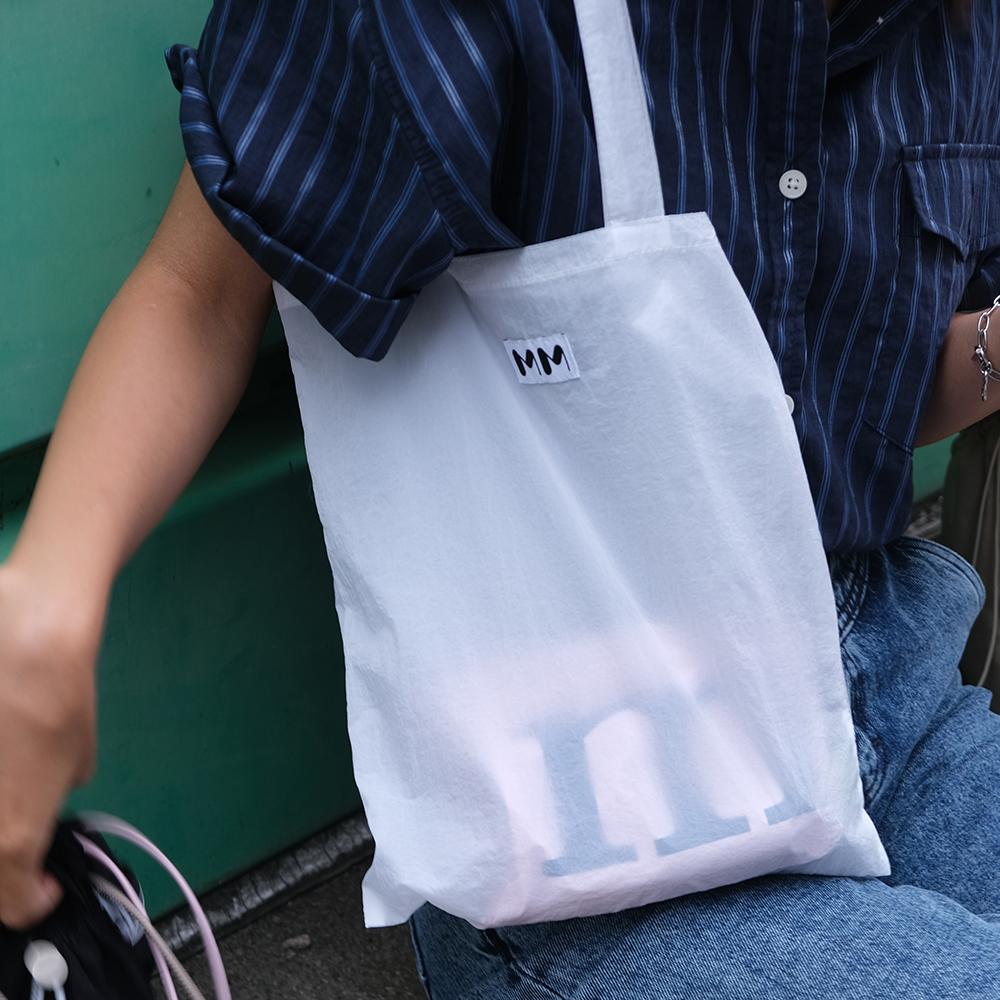 Clear Light Bag Pure White