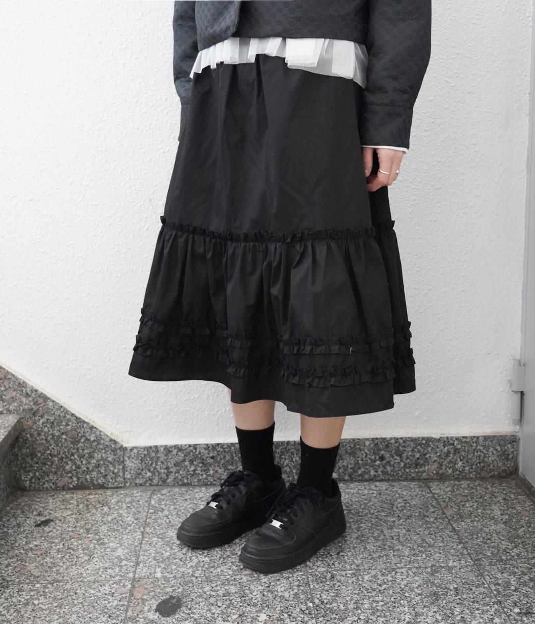 피에브레 2 frill midi skirt (2c)