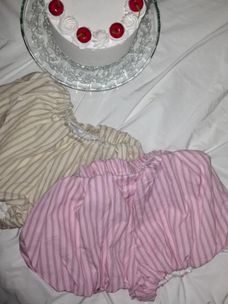 striped balloon shorts