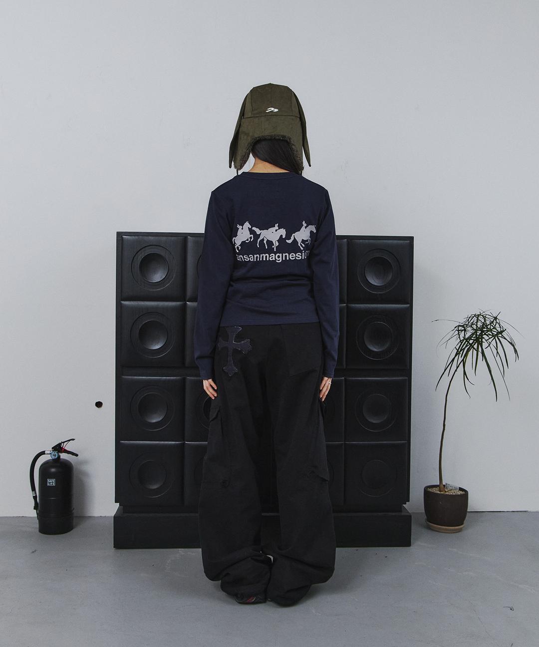 홀스 래빗 롱슬리브 (네이비)