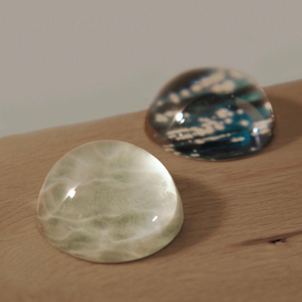 The Wave Paper Holder - 유리 투명 문진 냅킨 홀더 소품