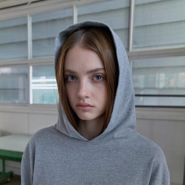 Hoodie - gray