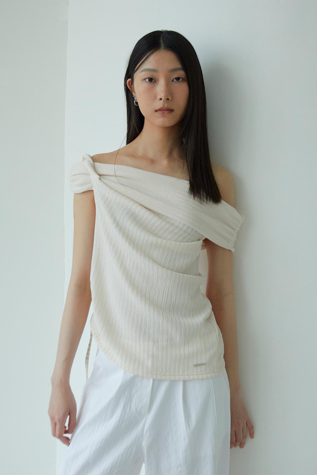 TWIST OFF SHOULDER (CREAM IVORY)