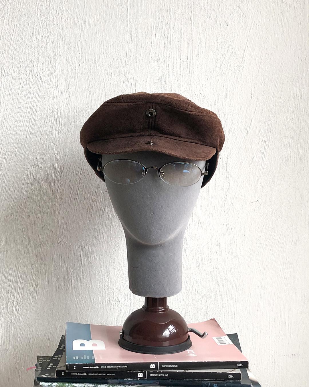 BEAR button point hunting cap