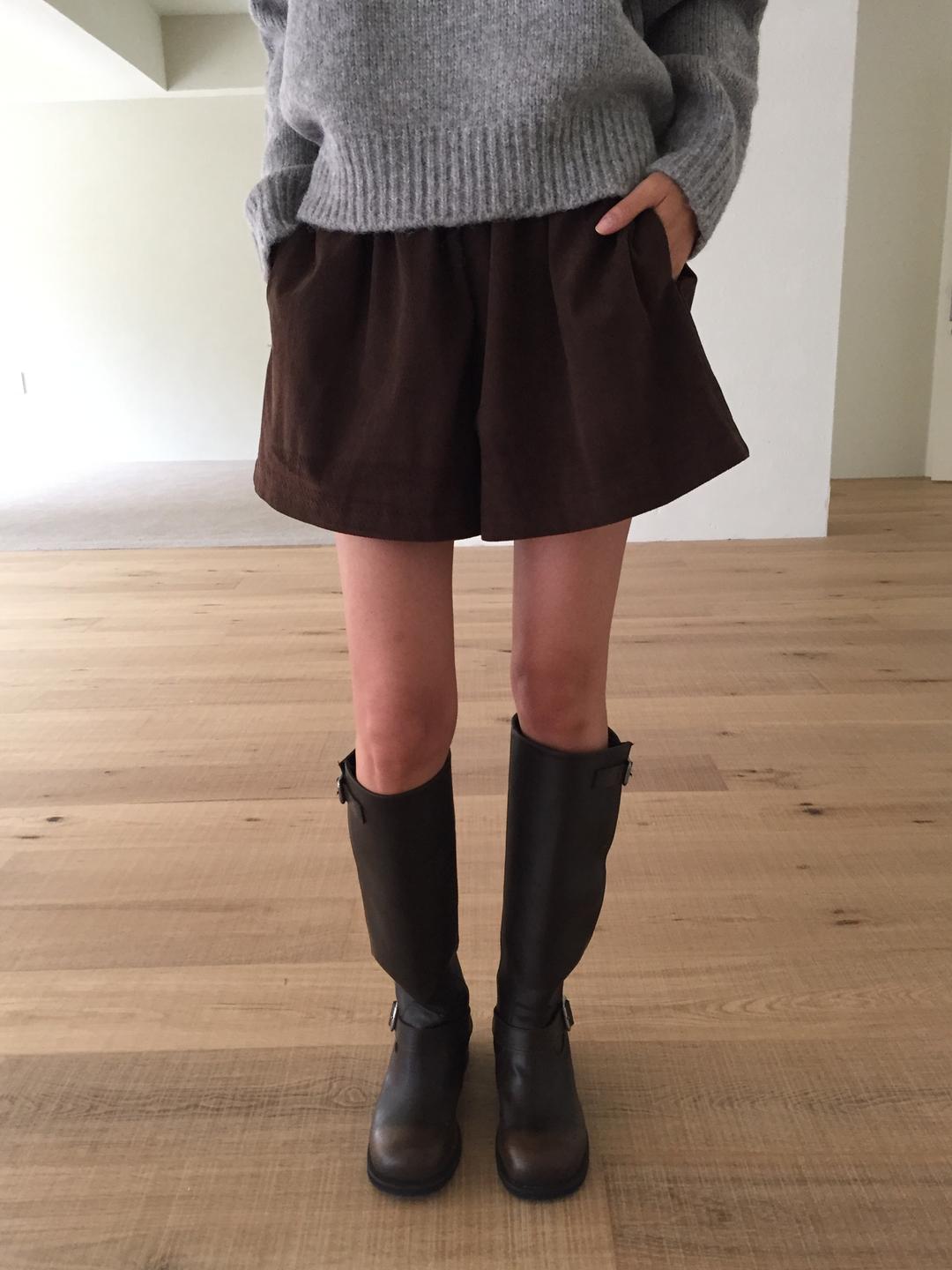 corduroy mini pants (brown)