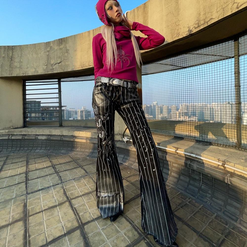 WrongSolution 바지 스트라이프 십자가 패치 비즈 체인 부츠컷 팬츠