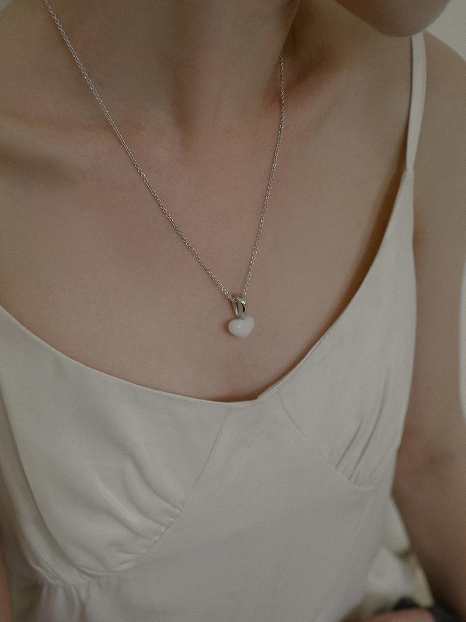 stone heart mushroom necklace (silver)