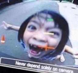 윙크하는살구색펭귄
