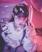 최예나