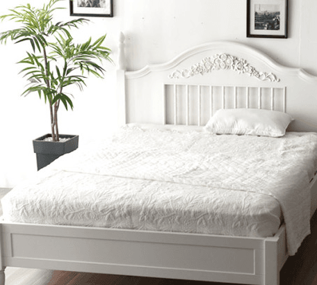 크림화이트로즈 퀸 침대