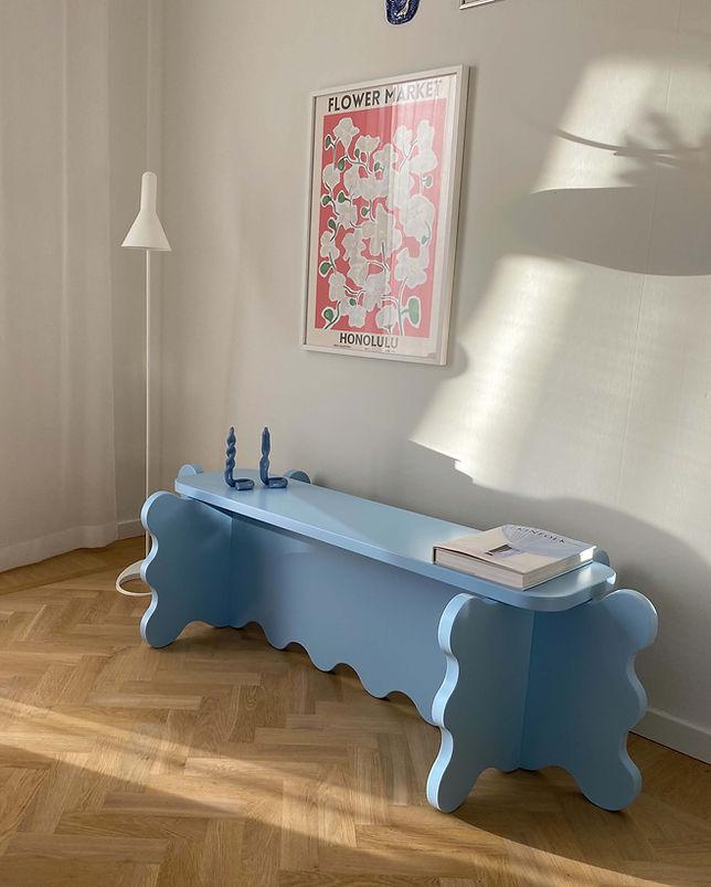 Curvy Bench