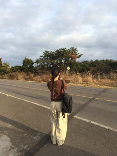 [예약발송ㅣ여유주문] 스트랩 와이드 카고 팬츠 (7일이상소요)