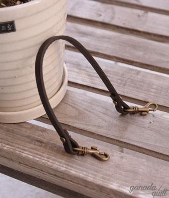 고리형 가죽 미니핸들 [폭:0.8cm/길이:27cm/밤색](1131)