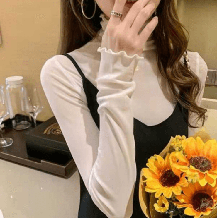 1+1 시스루 이너 목폴라 레이스 블라우스 04