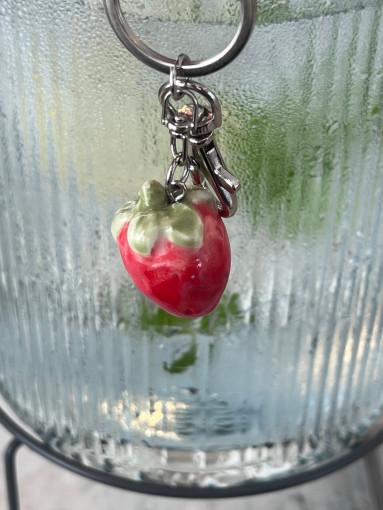 [12/8 pm8] 딸기 키링 Strawberry keyring