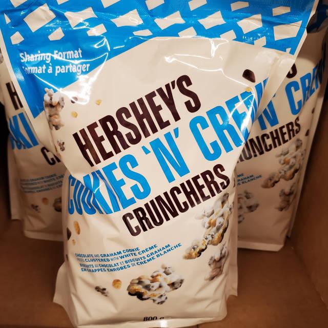 캐나다 허쉬 쿠키앤크림 크런치 초콜릿 쿠앤크 믹스 과자 800g 대용량