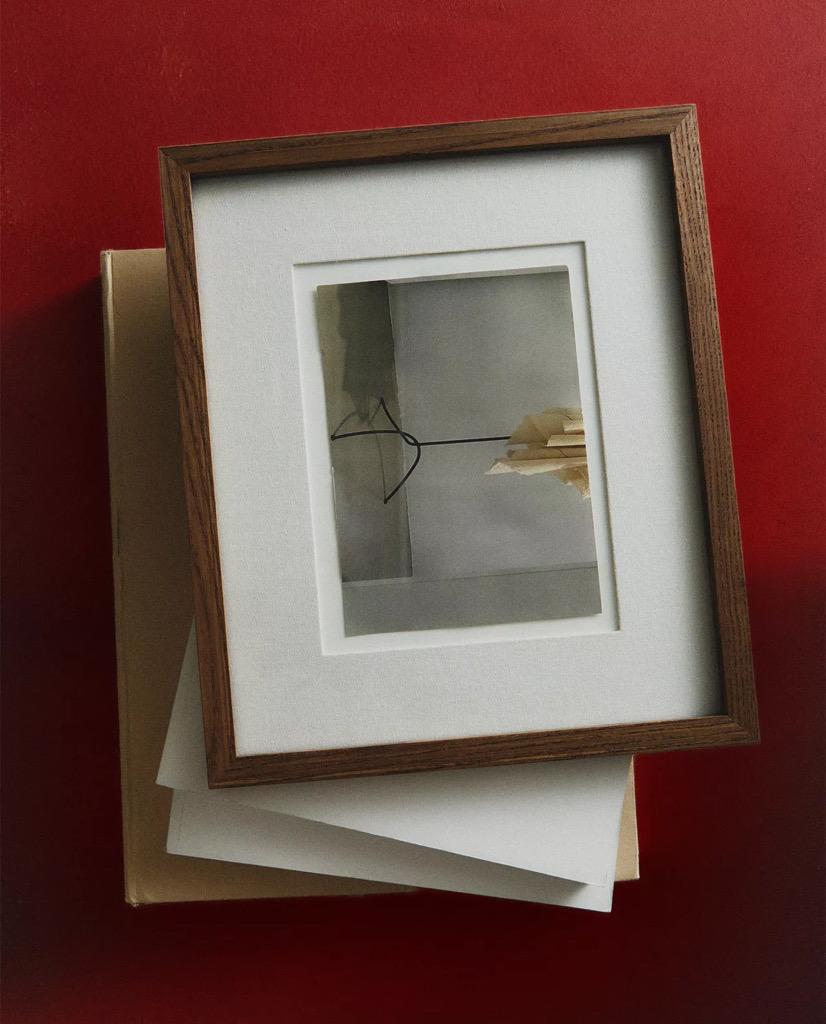 WOODEN AND LINEN PHOTO FRAME | Zara Home Suomi / Finland
