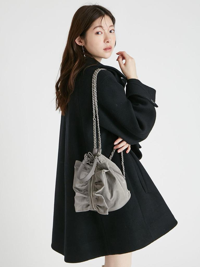 チェーンショルダーフリルサック