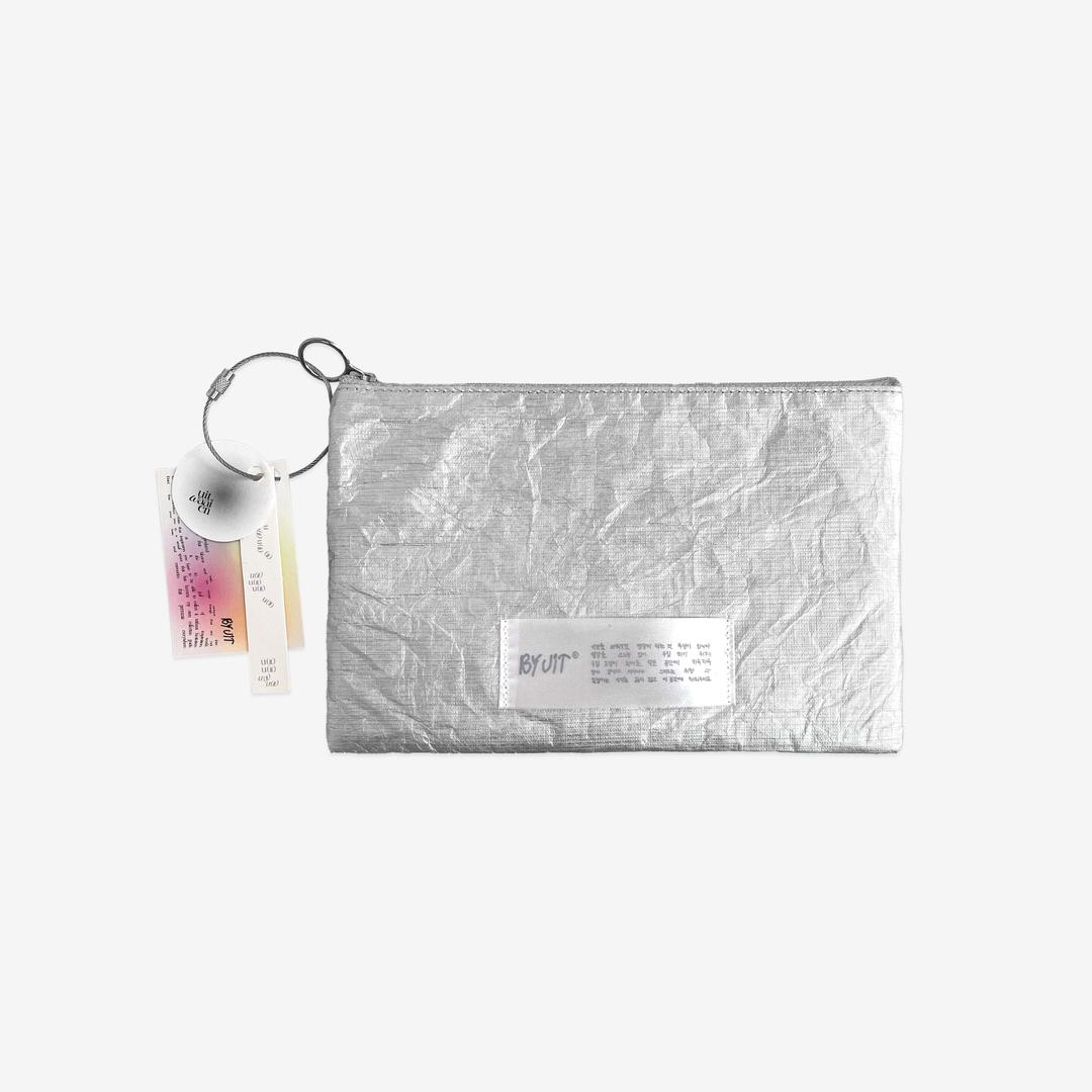 Silver Pouch [uit.zip]