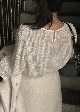 여리한 스노우 벌룬핏 블라우스