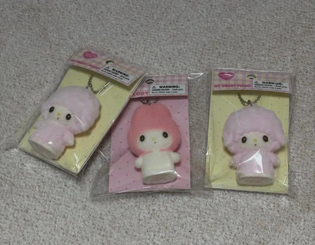 산리오 후롯키 플로키 마이멜로디 피아노 키링 마스코트