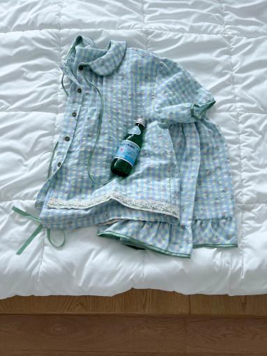 레어모먼트 체크 리본 반팔 파자마 세트