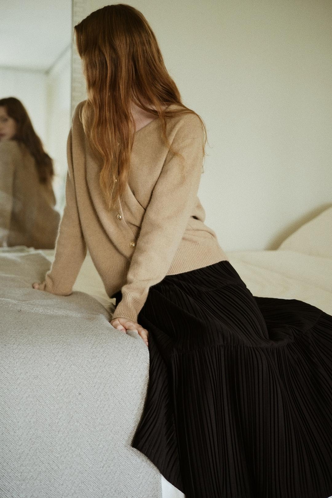 [new member 10%] the poilu cardigan PALE CAMEL