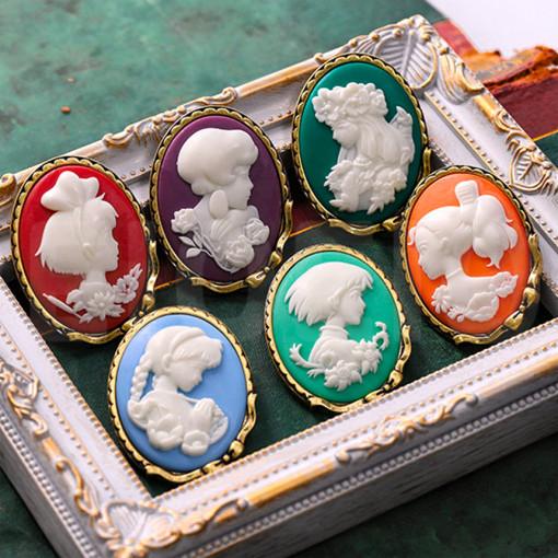 스튜디오 지브리 클로젯 한정 히로인 까메오 랜덤 브로치