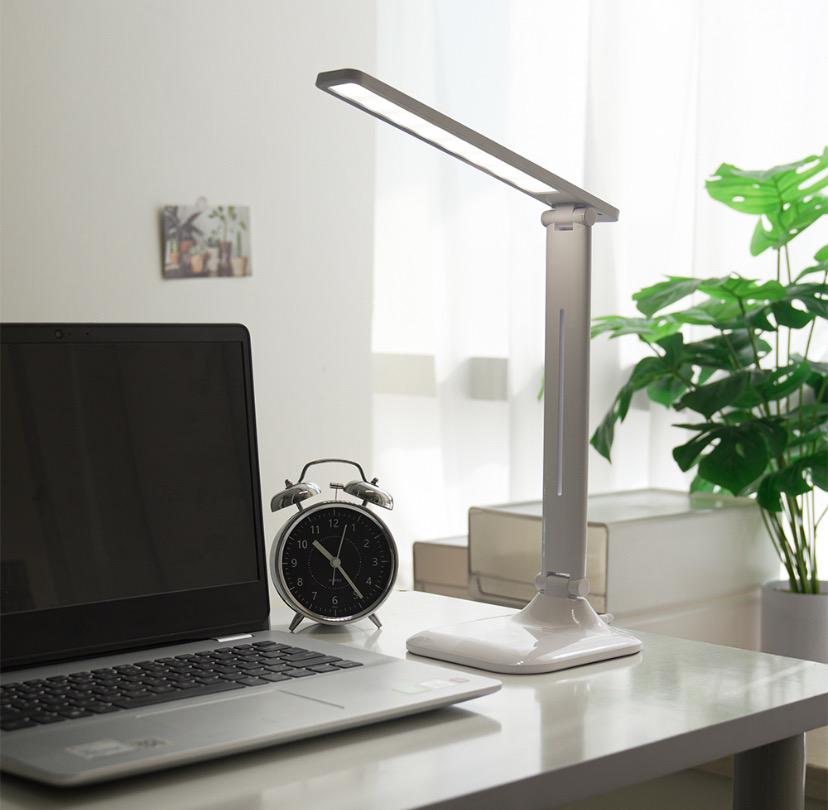 홈플래닛 LED 블루라이트 차단 학습용 스탠드