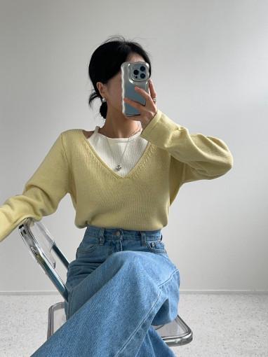 니몬 루즈핏 레이어드 투톤 배색 트임 니트 (옐로)