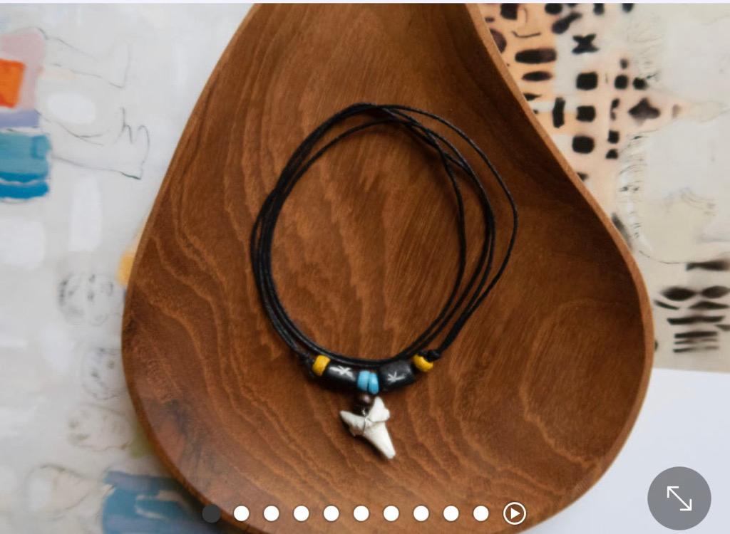 상어이빨 프리사이즈 줄 목걸이