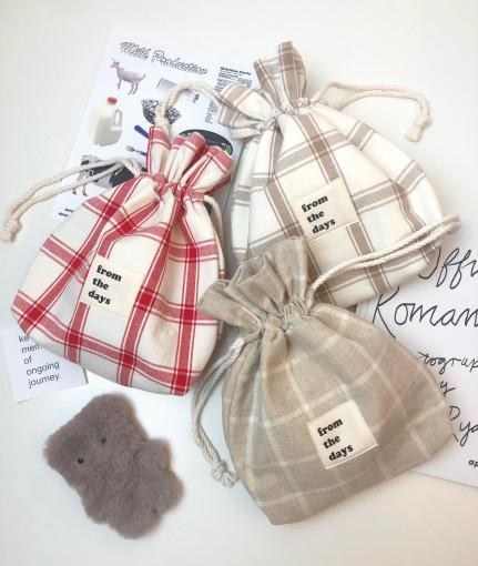 [자체제작/S,M] 레트로 체크 복조리 파우치 / 스트링 파우치 손목 가방